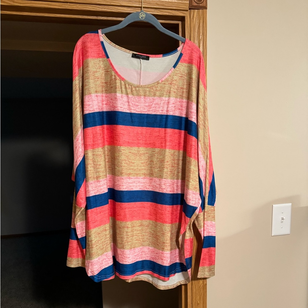Nwot 2x top